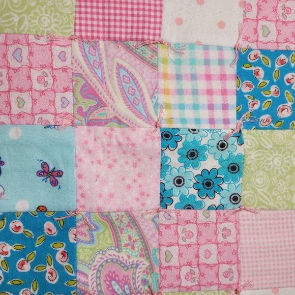 BABY DOLL Patchwork Quilt for 18 Inch Doll Handcrafted Soft Warm Heirloom Qualit - Picture 2 of 8